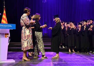 SUD081847-remise diplome pro sante-Region Sud - Regis CINTAS-FLORES BD