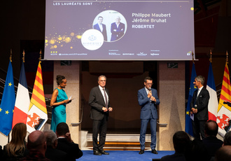 SUD095613-prix entrepreneur EY-Region Sud - Claude ALMODOVAR BD