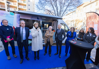 SUD102424-plan cancer camionnette- BD