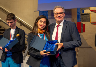 SUD098985-ceremonie medailles Worldskills-Region Sud - Regis CINTAS-FLORES BD