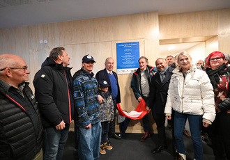 SUD078845-forum ocova-Region Sud - Regis CINTAS-FLORES HD