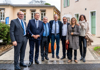 SUD100895-Inauguration pole viticole-Region Sud - Lara Balais BD