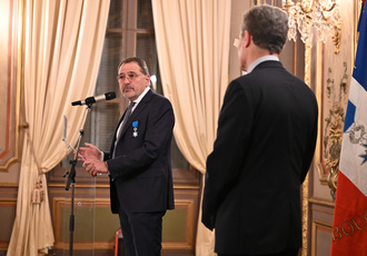 SUD078881-ordre merite president crif-Region Sud - Regis CINTAS-FLORES BD