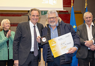 SUD078981-concours huile olive-Region Sud - Yann BOUVIER BD