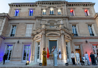 SUD082654-reception general Thierry LAVAL-Region Sud - Claude ALMODOVAR BD