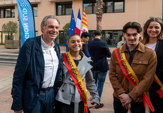 SUD083377-session inaugurale PRJ-Region Sud - Claude ALMODOVAR BD