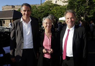 SUD080940-risingSUD Marseille-Region Sud - Guillaume HORCAJUELO BD