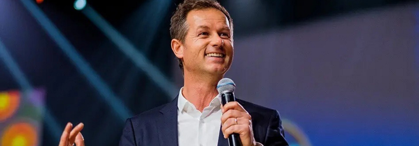 E. Grospiron