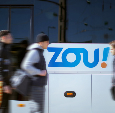 Bus Zou 