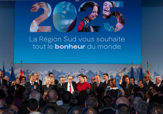 SUD085002-voeux corps constitues-Region Sud - Regis CINTAS-FLORES BD