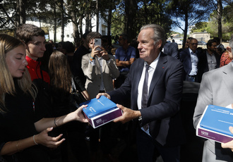 SUD095024-rentree scolaire marseilleveyre-Region Sud - Guillaume HORCAJUELO BD