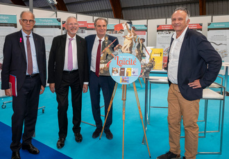 SUD082948-Salon Maires Var-Region Sud - Claude ALMODOVAR BD