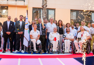 SUD082844-ceremonie champions Sud JO-Region Sud - Claude ALMODOVAR BD