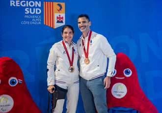 SUD082846-ceremonie champions Sud JO-Region Sud - Claude ALMODOVAR BD