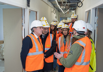 SUD100336-visite chantier SAMU zonal-Region Sud - Yann BOUVIER BD