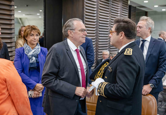 SUD095825-installation president CRC-Region Sud - Jean-Charles VERCHERE BD