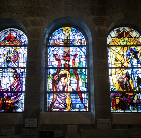 Vitraux Grotte Marie Madeleine
