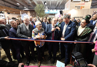 20250225 SIA 2025 sequence president 40