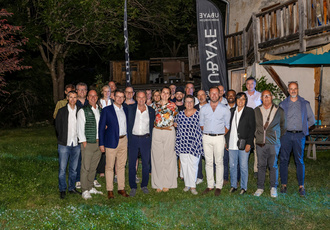 SUD082154-diner auberge Tacouna-Region Sud - Jean-Charles VERCHERE BD