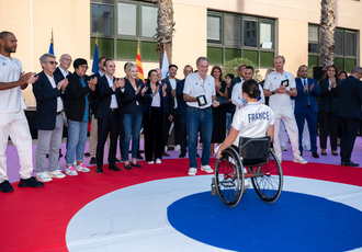 SUD082852-ceremonie champions Sud JO-Region Sud - Claude ALMODOVAR BD