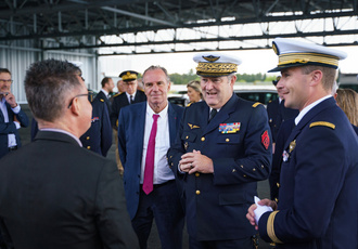 SUD080588-inauguration Hub militaire BA125 Istres le Tube-Region Sud - Pierre-Emmanuel TRIGO BD