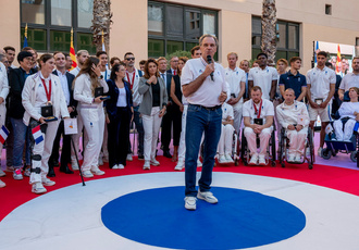 SUD082842-ceremonie champions Sud JO-Region Sud - Claude ALMODOVAR BD