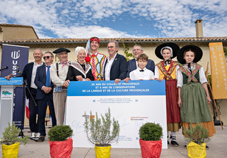 SUD096409-25ans collectif prouvenco-Region Sud - Yann BOUVIER BD