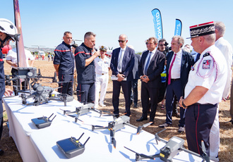 SUD081979-inauguration pelicandrome Hyeres-Region Sud - Pierre-Emmanuel TRIGO BD