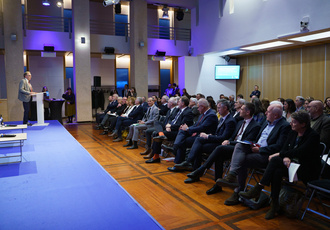 SUD079020-forum apvf-Region Sud - Pierre-Emmanuel TRIGO BD