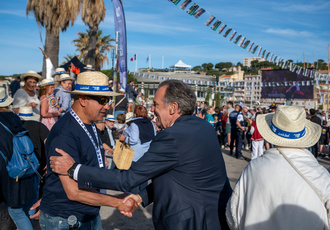 SUD080473-flamme olympique cassis-Region Sud - Claude ALMODOVAR BD