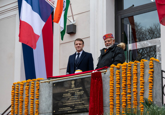 SUD085705-inauguration consulat inde-Region Sud - Claude ALMODOVAR BD
