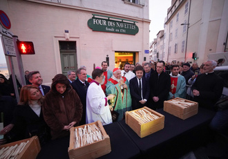 SUD078675-messe chandeleur-Region Sud - Pierre-Emmanuel TRIGO BD
