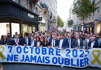 SUD083074-marche commemoration 7octobre-Region Sud - Pierre-Emmanuel TRIGO BD