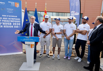 SUD095981-foire marseille stand region-Region Sud - Sebastien NOGIER BD