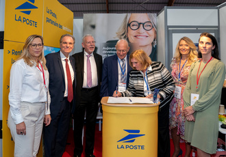 SUD082945-Salon Maires Var-Region Sud - Claude ALMODOVAR BD