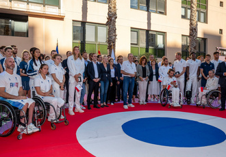 SUD082839-ceremonie champions Sud JO-Region Sud - Claude ALMODOVAR BD